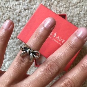 James Avery Bow Ring